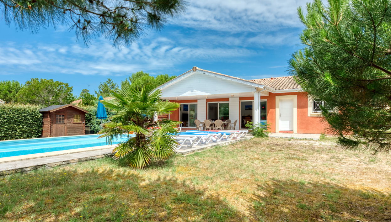 Casa de 4 quartos em Vendays-Montalivet com piscina privada e jardim - Foto 1
