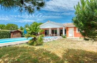 Foto 1 - Casa con 3 camere da letto a Vendays-Montalivet con piscina privata e vista mare