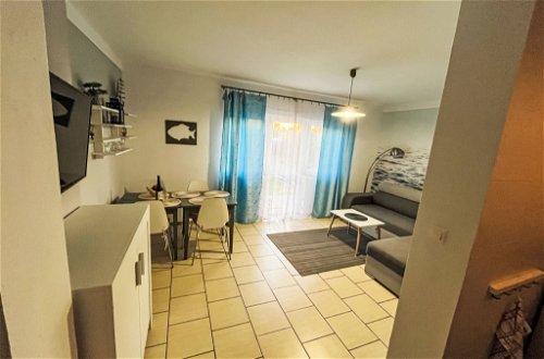 Foto 8 - Apartment mit 1 Schlafzimmer in Mielno mit garten und blick aufs meer