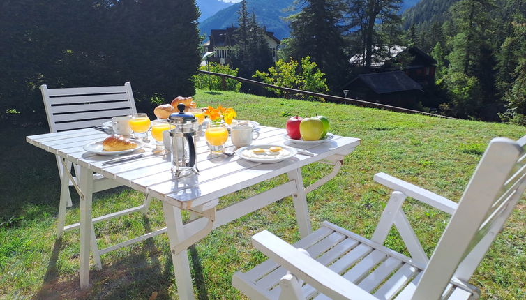 Foto 1 - Appartamento con 2 camere da letto a Orsières con terrazza e vista sulle montagne