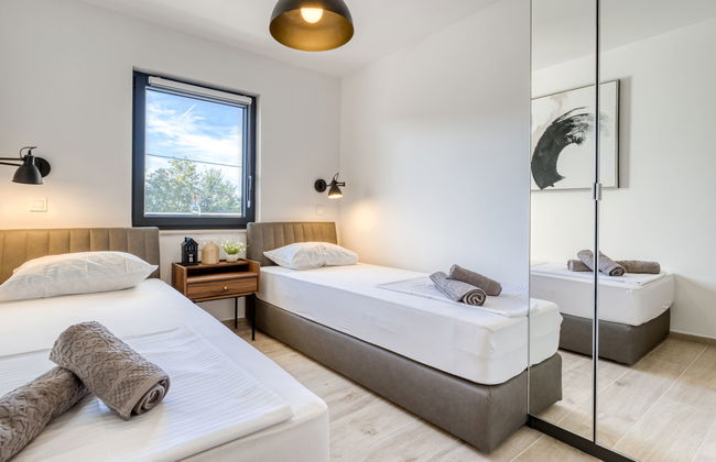 Casa de 5 quartos em Malinska-Dubašnica com piscina privada e jardim - Foto 30