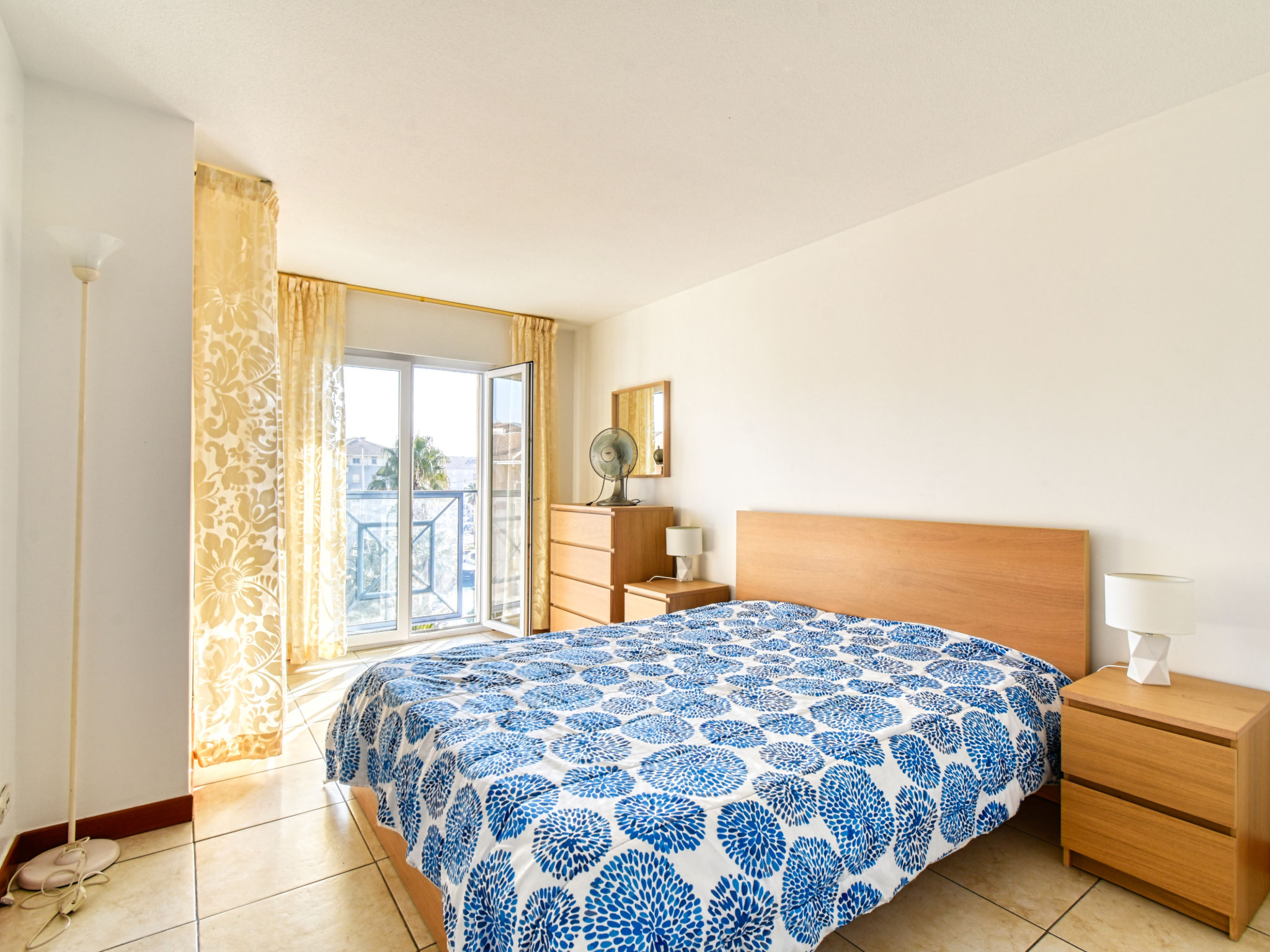 Foto 5 - Apartamento de 2 habitaciones en Fréjus con terraza y vistas al mar
