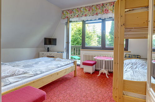 Foto 4 - Appartamento con 4 camere da letto a Bukowina Tatrzańska con piscina e vista sulle montagne