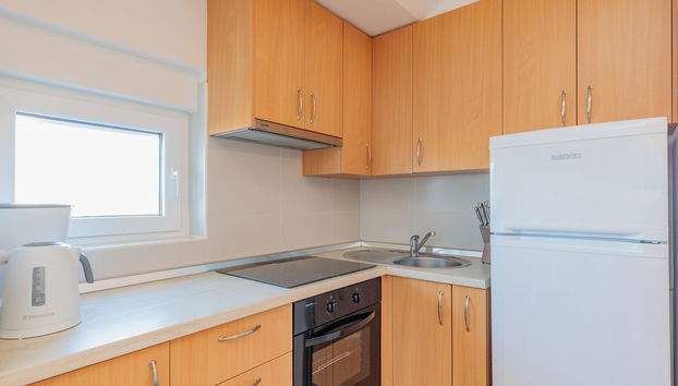 Apartamento de 2 quartos em Nin com piscina e jardim - Foto 3