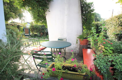 Photo 25 - 2 bedroom House in Sesto Calende with garden