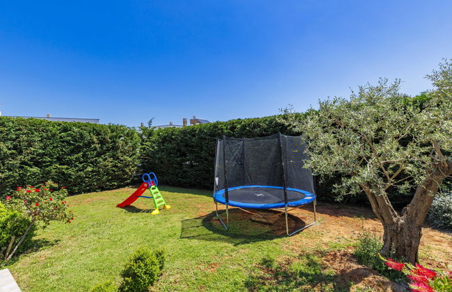 Apartamento de 3 quartos em Ližnjan com piscina privada e jardim - Foto 12