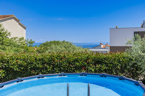 Foto 7 - Apartamento de 2 quartos em Ližnjan com piscina privada e jardim