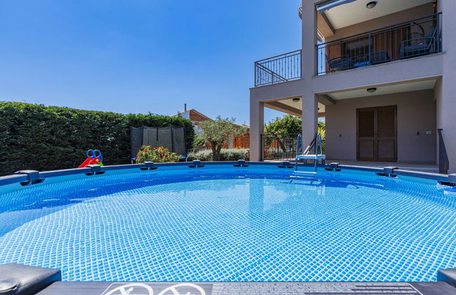 Apartamento de 3 quartos em Ližnjan com piscina privada e jardim - Foto 11