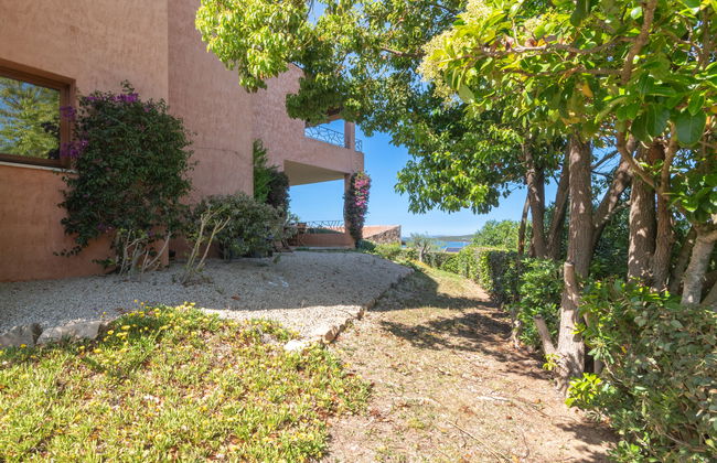 Apartamento de 3 quartos em Santa Teresa Gallura com piscina e jardim - Foto 25