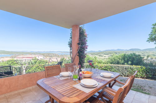 Photo 2 - Appartement de 2 chambres à Santa Teresa Gallura avec piscine et jardin