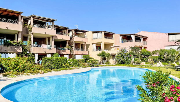 Apartamento de 3 quartos em Santa Teresa Gallura com piscina e jardim - Foto 2