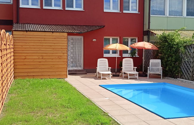 Casa de 4 quartos em Olešná com piscina privada e jardim - Foto 1