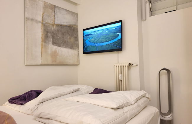 Apartamento de 2 quartos em Bissone com piscina e jardim - Foto 4