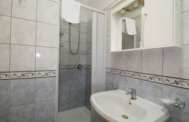Apartamento de 2 quartos em Porto Empedocle com piscina e jardim - Foto 13