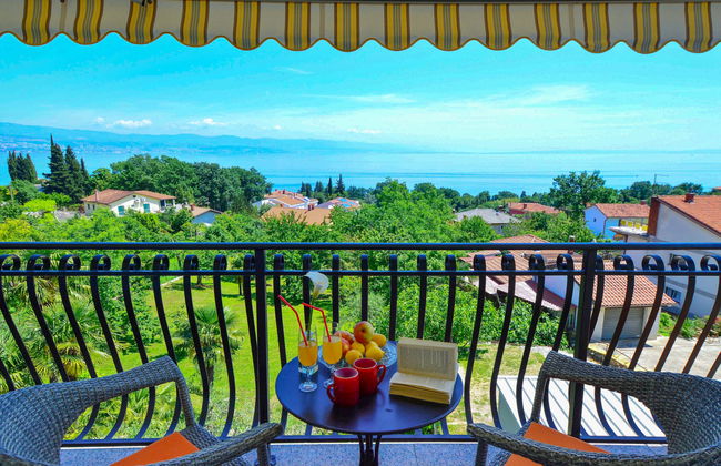 Apartamento de 2 quartos em Opatija com jardim - Foto 1