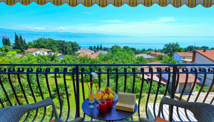 Photo 1 - 1 bedroom Apartment in Opatija with garden