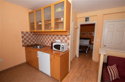 Photo 11 - Appartement de 1 chambre à Makarska avec vues à la mer