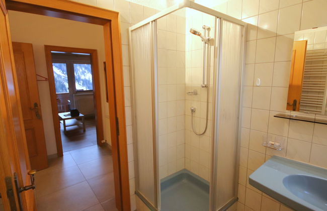 Appartement de 2 chambres à Spiss avec jardin - Photo 18