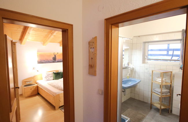 Appartement de 2 chambres à Spiss avec jardin - Photo 14