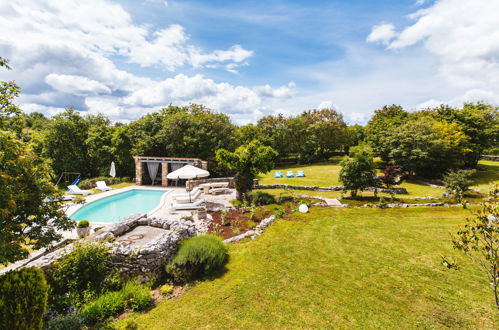 Foto 7 - Casa de 4 habitaciones en Grožnjan con piscina privada y jardín