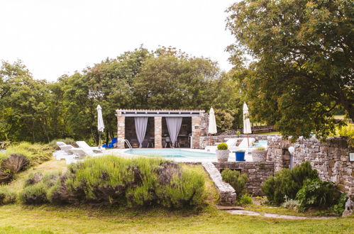 Photo 19 - Maison de 4 chambres à Grožnjan avec piscine privée et jardin