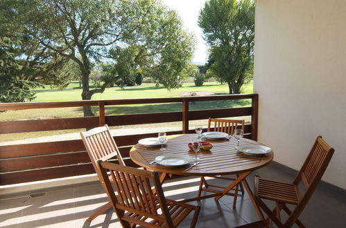 Foto 10 - Apartamento de 1 habitación en Saint-Cyprien con piscina y vistas al mar