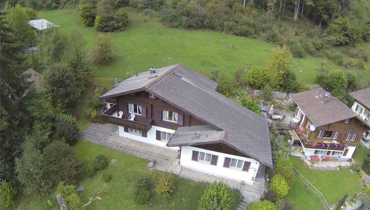 Appartement de 2 chambres à Zweisimmen - Photo 1