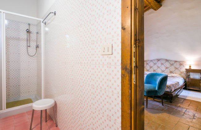 6 bedroom House in San Miniato with private pool and garden - Photo 57