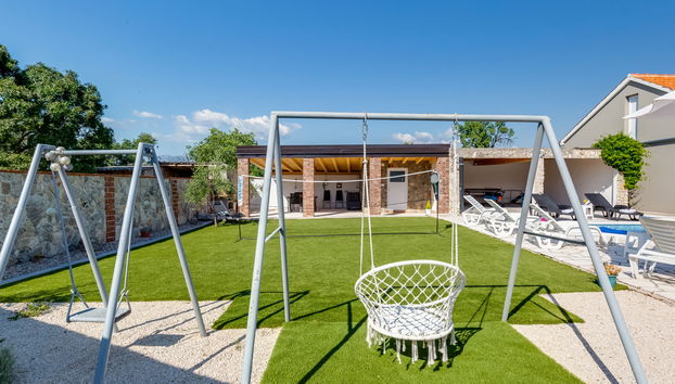 Casa de 4 quartos em Novigrad com piscina privada e jardim - Foto 3