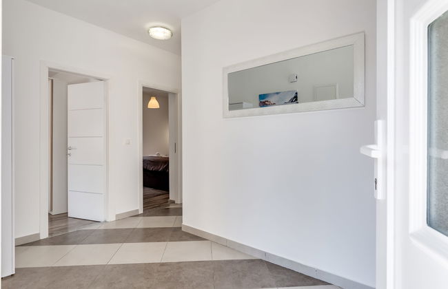 Casa de 4 quartos em Novigrad com piscina privada e jardim - Foto 9