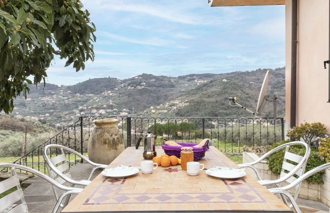 Apartamento de 3 quartos em Imperia com jardim - Foto 1