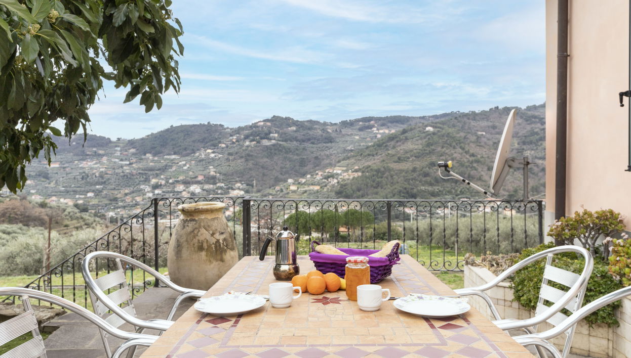 Apartamento de 3 quartos em Imperia com jardim - Foto 1