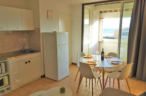 Foto 5 - Apartment mit 1 Schlafzimmer in Narbonne mit blick aufs meer