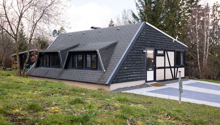 Photo 1 - Maison de 3 chambres à Gerolstein avec piscine et jardin