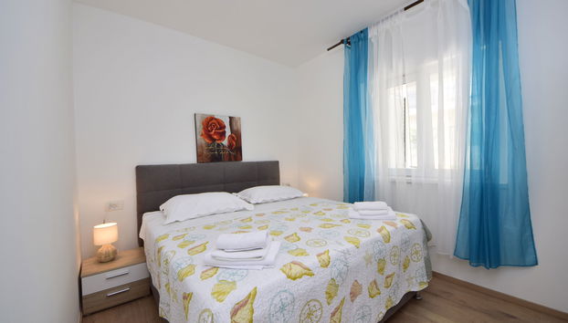 Apartment mit 2 Schlafzimmern in Sibenik mit schwimmbad und garten - Foto 4