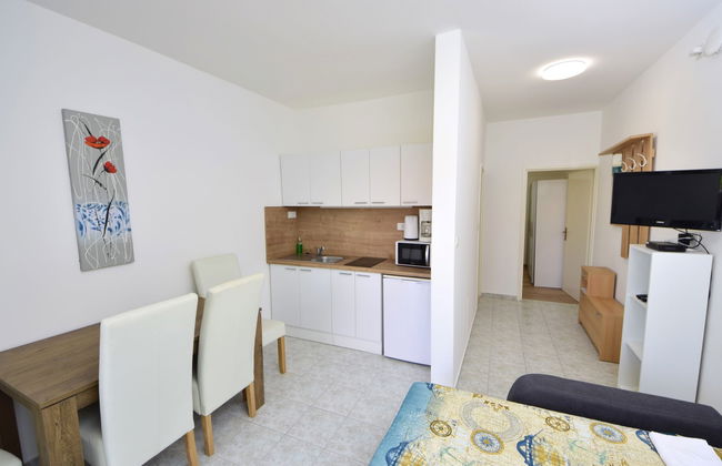 Apartment mit 2 Schlafzimmern in Sibenik mit schwimmbad und garten - Foto 5