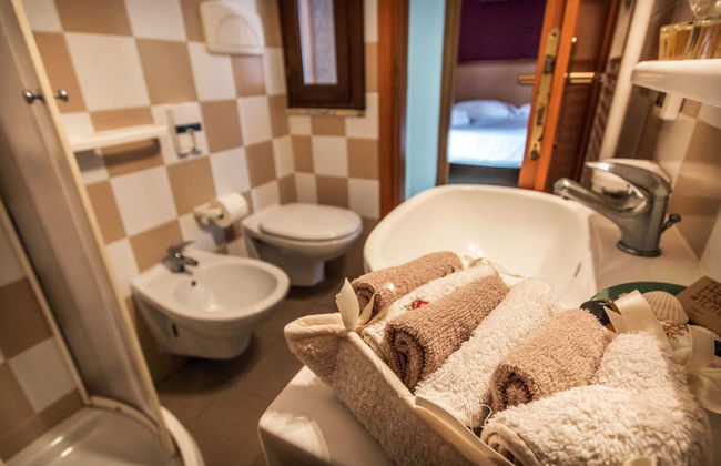 Casa de 3 quartos em Livorno com piscina e jardim - Foto 7