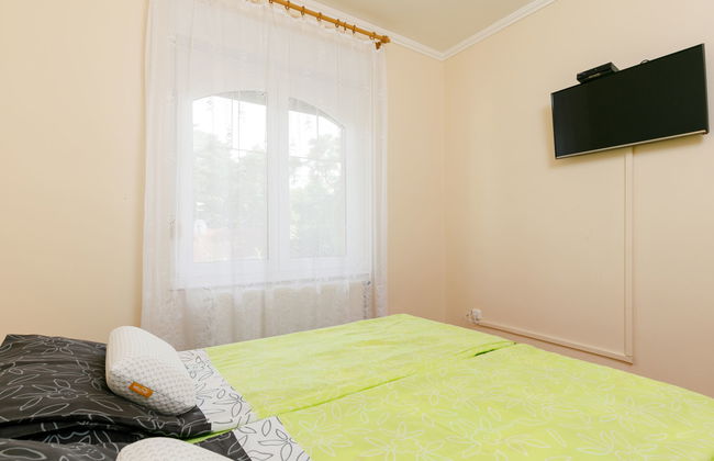 Apartamento de 2 quartos em Balatonlelle com jardim e terraço - Foto 8