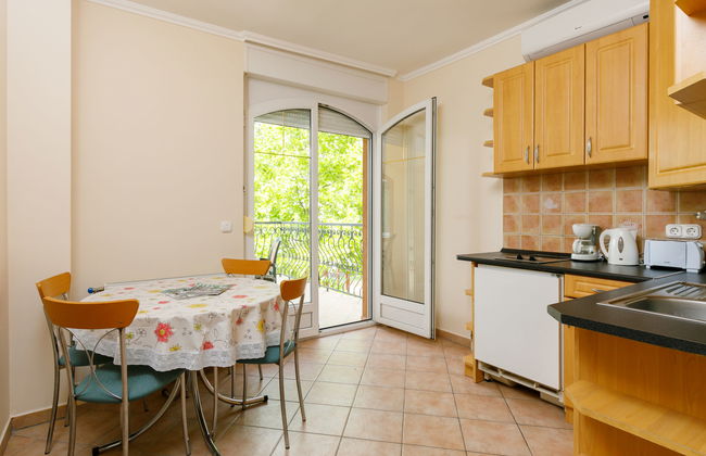 Apartamento de 2 quartos em Balatonlelle com jardim e terraço - Foto 14