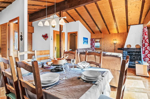 Photo 10 - 3 bedroom House in Crans-Montana with garden
