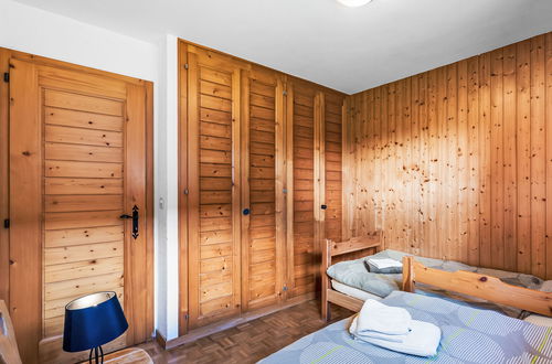 Photo 21 - 3 bedroom House in Crans-Montana with garden