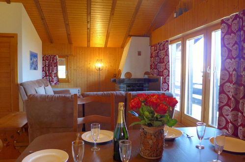 Photo 24 - 3 bedroom House in Crans-Montana with garden