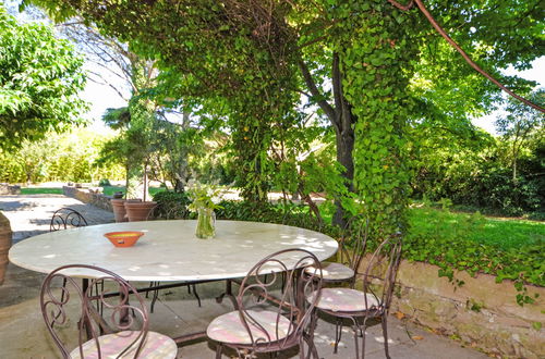 Photo 54 - Maison de 3 chambres à Cavaillon avec piscine privée et jardin