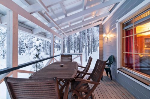 Foto 11 - Casa de 3 habitaciones en Kolari con sauna y vistas a la montaña