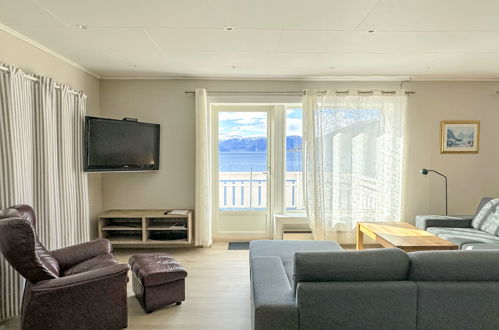 Photo 15 - 3 bedroom House in Balestrand with garden and terrace