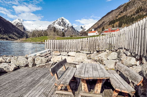 Foto 34 - Casa de 3 quartos em Balestrand com jardim e terraço