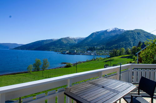 Foto 30 - Casa con 3 camere da letto a Balestrand con giardino e terrazza