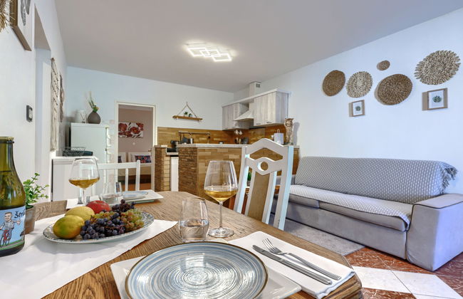 Apartamento de 2 quartos em Kanfanar com piscina e jardim - Foto 16