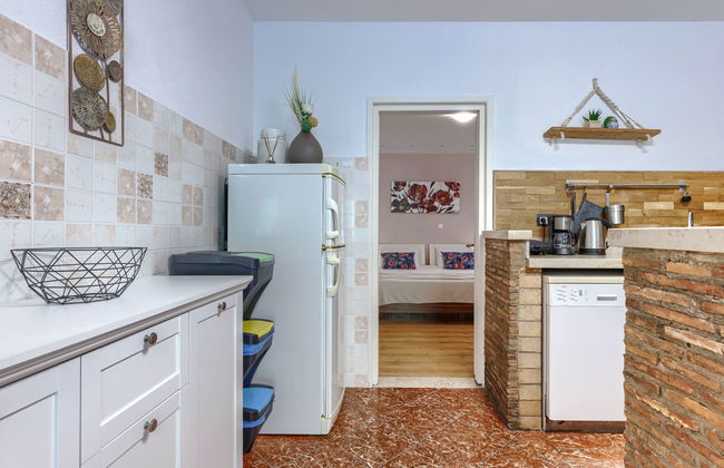 Apartamento de 2 quartos em Kanfanar com piscina e jardim - Foto 23