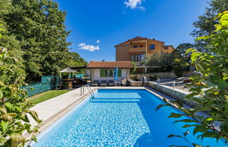 Photo 1 - 2 bedroom Apartment in Kanfanar with swimming pool and garden